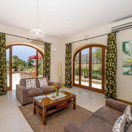 The Olives Holiday Home San Lawrenz Exteriör bild